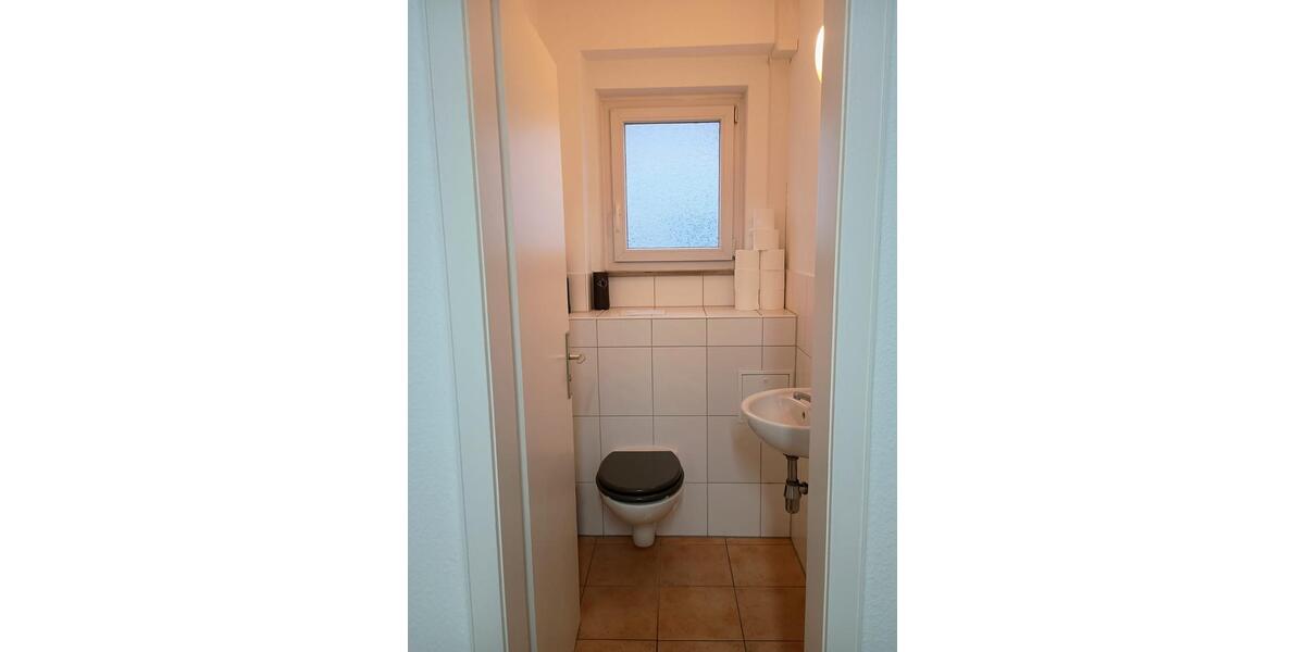 Etagenwohnung Stuttgart Bad Cannstatt - 3 Zimmer, 74 m&sup2;, 1.220&euro; | Angebot:27576589