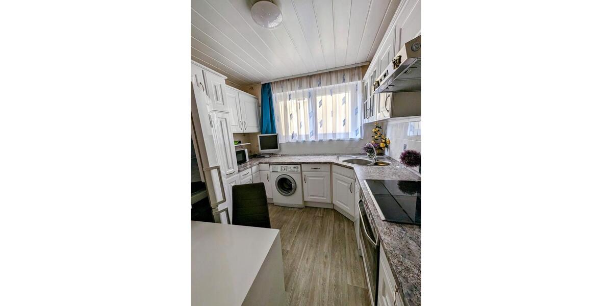 Etagenwohnung Heilbronn - 3 Zimmer, 75 m&sup2;, 1.200&euro; | Angebot:27550026