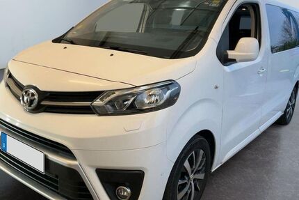 Toyota Proace (Verso) 69.134 km 31.999 &euro; Bietigheim-Bissingen 74321