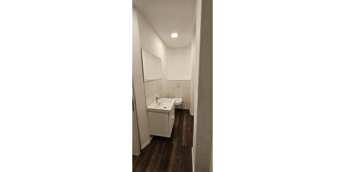 Hochparterre Stuttgart Stuttgart-West - 2 Zimmer, 66 m&sup2;, 1.320&euro; | Angebot:25285060