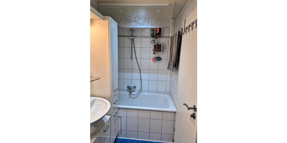 Etagenwohnung Stuttgart Mühlhausen - 2.5 Zimmer, 60 m&sup2;, 299.000&euro; | Angebot:24468274