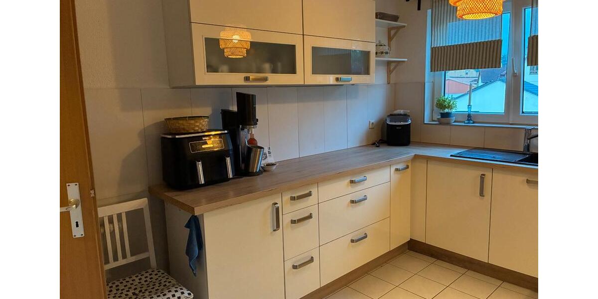 Dachgeschoßwohnung Brackenheim - 4.5 Zimmer, 97 m&sup2;, 1.150&euro; | Angebot:27580019