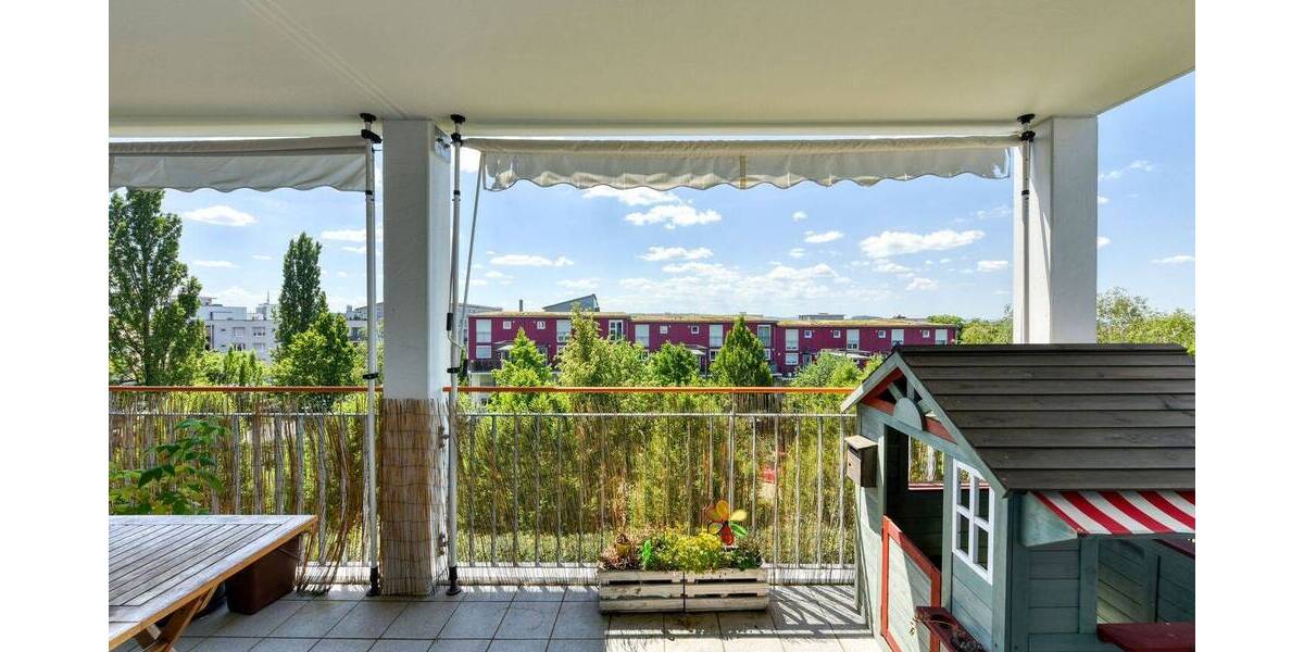 Etagenwohnung Stuttgart Bad Cannstatt - 4 Zimmer, 96 m&sup2;, 1.600&euro; | Angebot:26928758