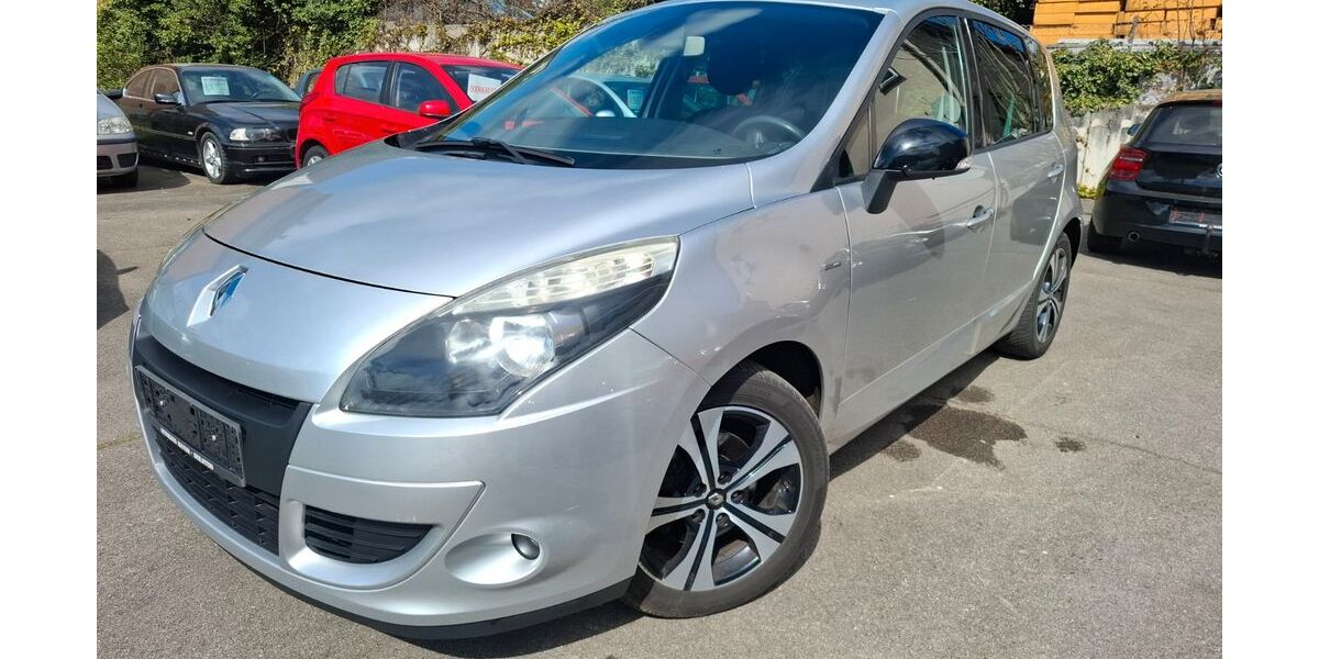 Renault Scenic 250.000 km 3.200 &euro; Stuttgart 70195