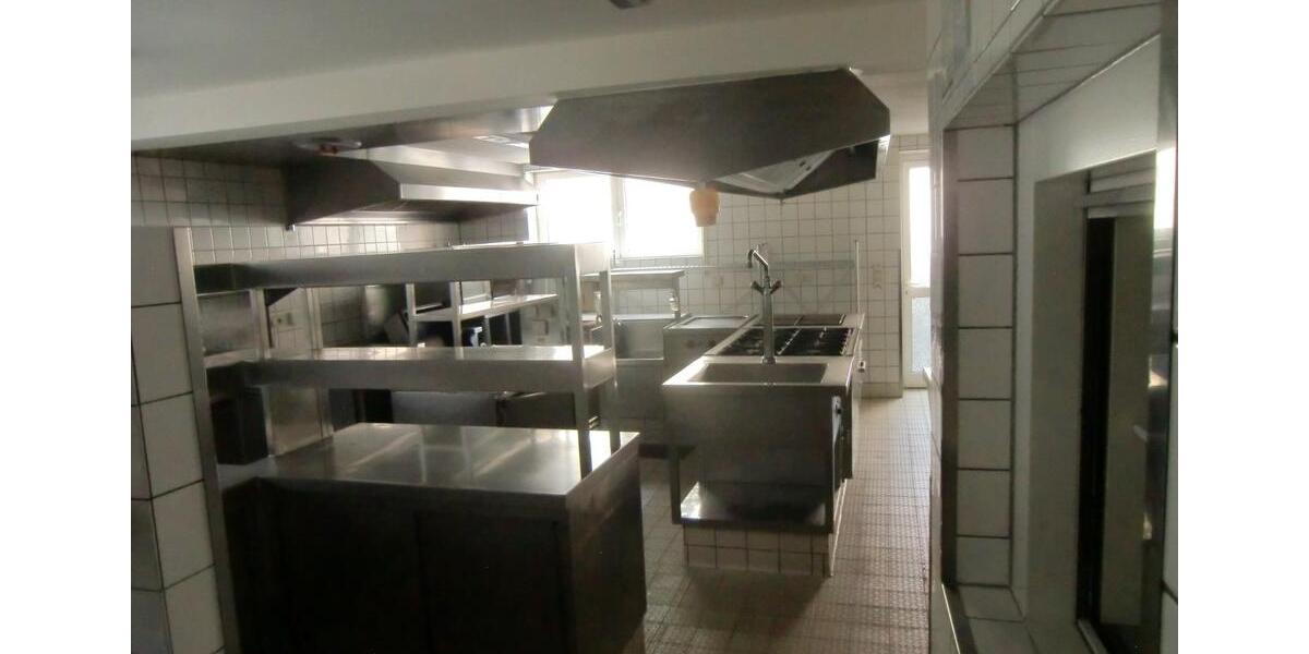 Einfamilienhaus Vaihingen an der Enz - 7 Zimmer, 370 m&sup2;, 569.000&euro; | Angebot:26423322