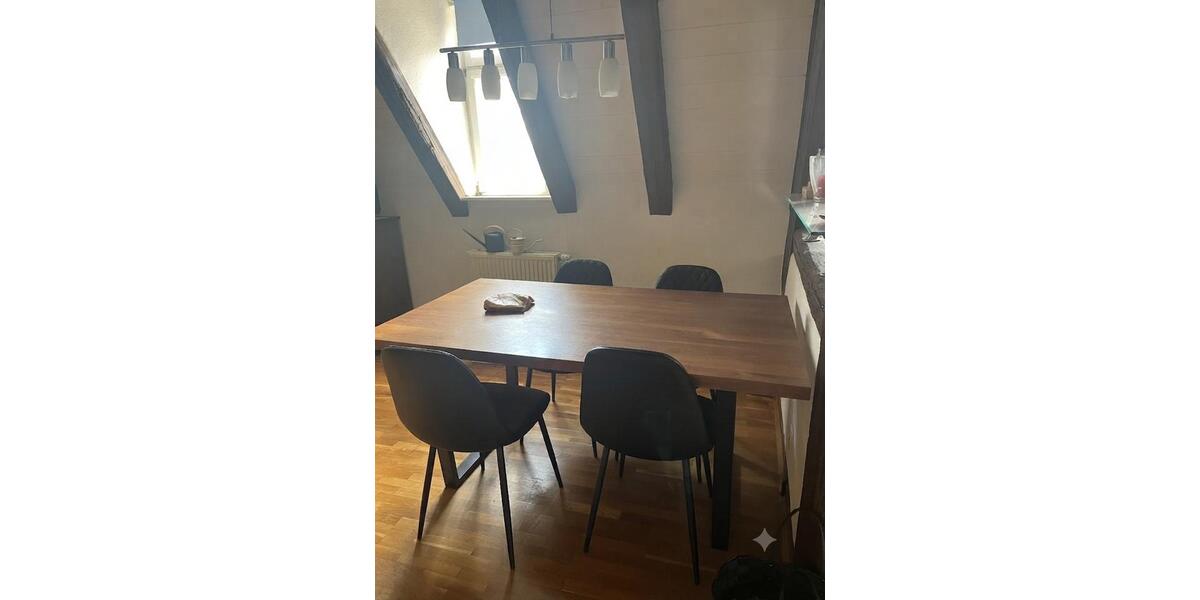 Dachgeschoßwohnung Brackenheim - 2 Zimmer, 62 m&sup2;, 230.000&euro; | Angebot:27014484