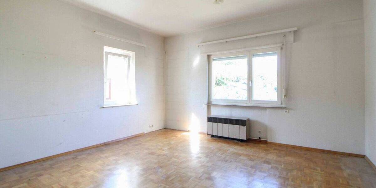 Mehrfamilienhaus, Wohnhaus Stuttgart Botnang - 9 Zimmer, 980.000&euro; | Angebot:26391056
