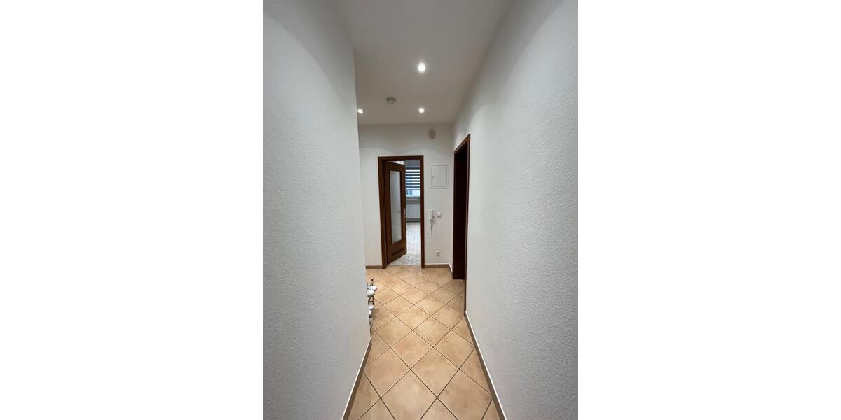 Etagenwohnung Stuttgart Stuttgart-Ost - 3 Zimmer, 65 m&sup2;, 975&euro; | Angebot:25892332