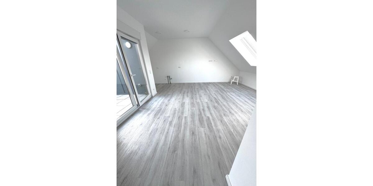 Dachgeschoßwohnung Bietigheim-Bissingen Bissingen - 3 Zimmer, 70 m&sup2;, 1.350&euro; | Angebot:26420796