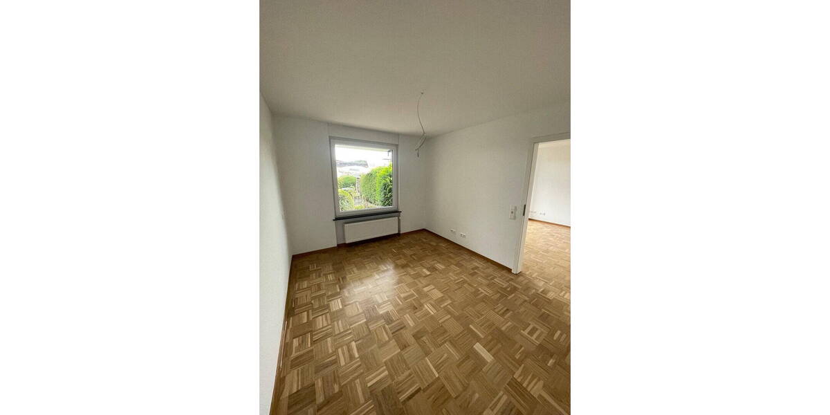 Etagenwohnung Weil der Stadt - 2 Zimmer, 62 m&sup2;, 950&euro; | Angebot:26037057