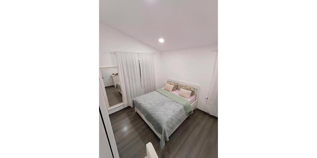 Einfamilienhaus Lauffen am Neckar - 3 Zimmer, 92 m&sup2;, 1.150&euro; | Angebot:25302868