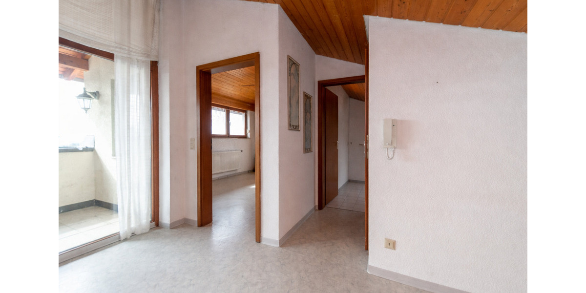 Etagenwohnung Neckarwestheim - 2 Zimmer, 62 m&sup2;, 980&euro; | Angebot:25280210