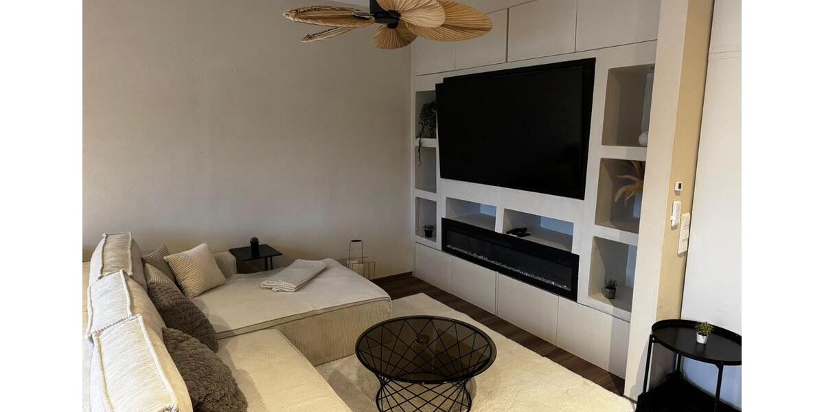 Dachgeschoßwohnung Ludwigsburg Eglosheim - 2.5 Zimmer, 67 m&sup2;, 299.000&euro; | Angebot:25446714