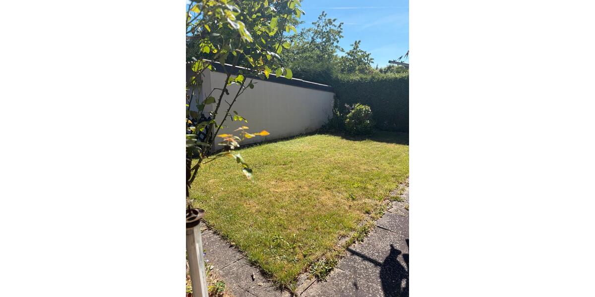 Dachgeschoßwohnung Leinfelden-Echterdingen Echterdingen - 5 Zimmer, 77 m&sup2;, 1.590&euro; | Angebot:27545343