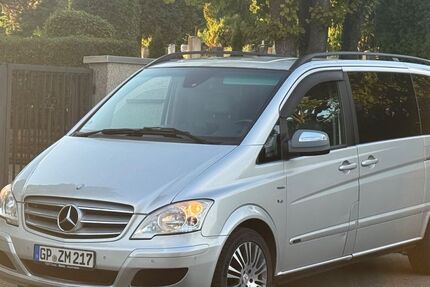 Mercedes-Benz Viano 287.299 km 11.444 &euro; Stuttgart 70374