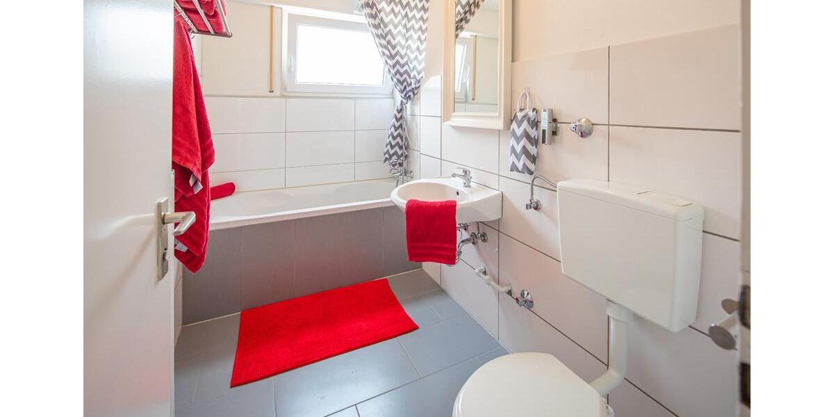 Etagenwohnung Stuttgart Neuwirtshaus - 2 Zimmer, 52 m&sup2;, 1.050&euro; | Angebot:25942982