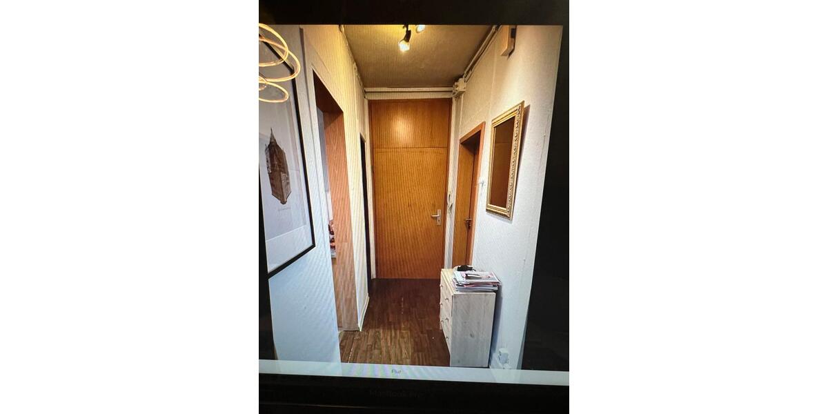 Etagenwohnung Stuttgart Botnang - 3 Zimmer, 65 m&sup2;, 1.100&euro; | Angebot:26137270