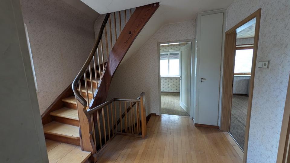 Einfamilienhaus Korntal-Münchingen Münchingen - 9 Zimmer, 160 m&sup2;, 565.000&euro; | Angebot:26889296