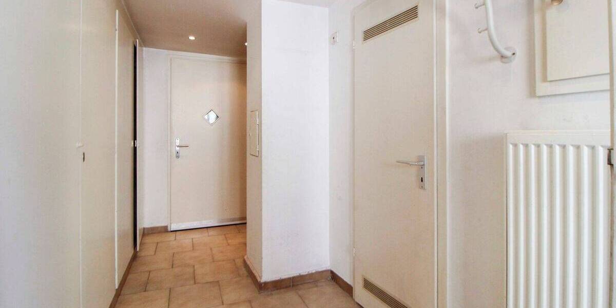 Doppelhaushälfte Stuttgart Weilimdorf - 7 Zimmer, 170 m&sup2;, 449.000&euro; | Angebot:26418230