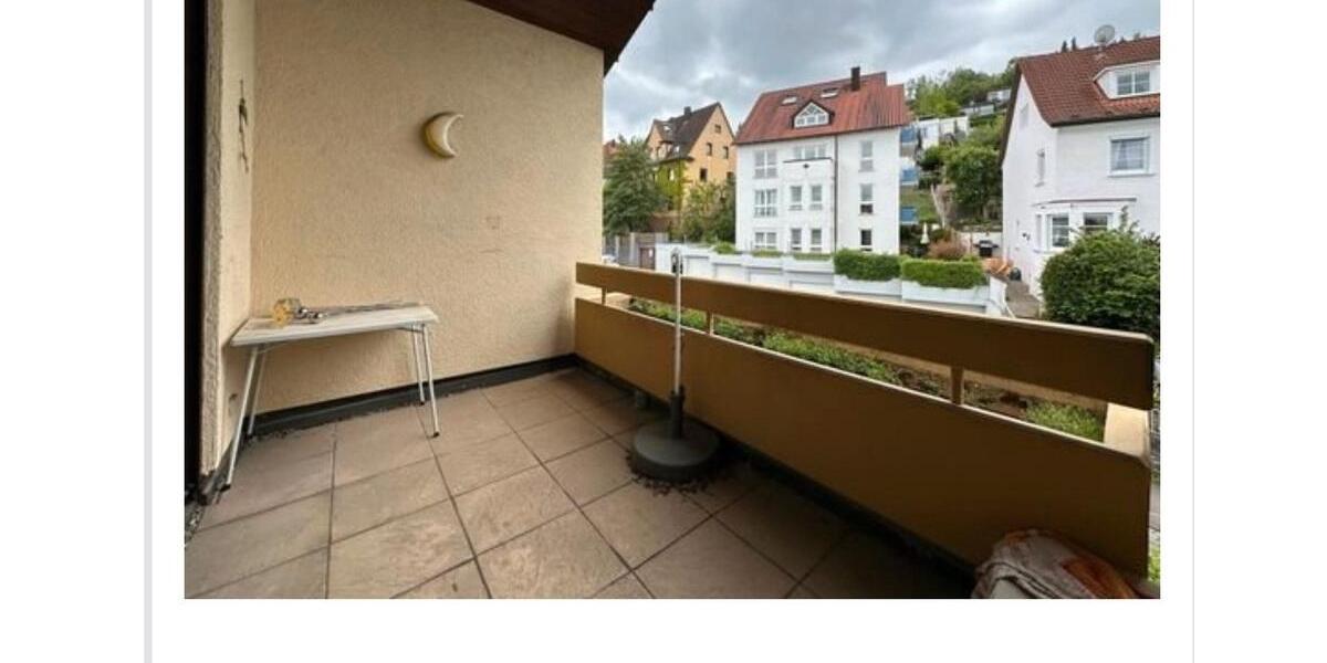 Dachgeschoßwohnung Stuttgart Feuerbach - 2.5 Zimmer, 75 m&sup2;, 1.010&euro; | Angebot:26237150
