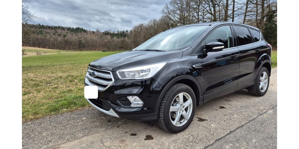 Ford Kuga 72.000 km 11.700 &euro; Illingen 75428