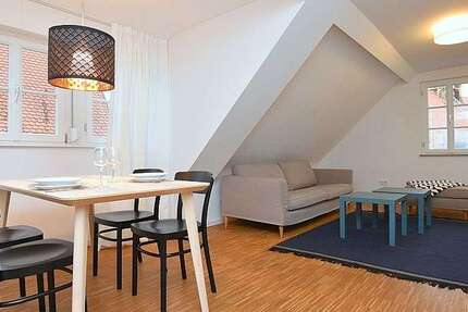 Wohnung Stuttgart Stuttgart-West - 2 Zimmer, 60 m&sup2;, 1.600&euro; | Angebot:26631438