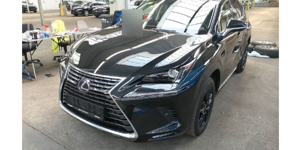 Lexus NX 300 138.413 km 24.900 &euro; Weinstadt 71384