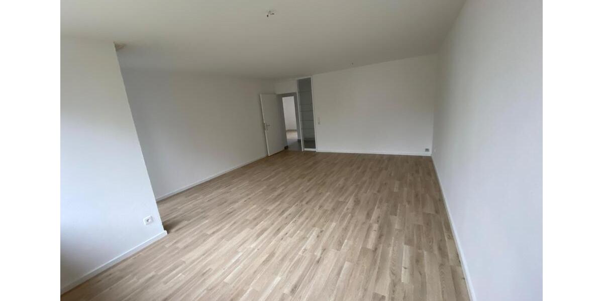 Etagenwohnung Backnang - 3 Zimmer, 75 m&sup2;, 850&euro; | Angebot:27581964