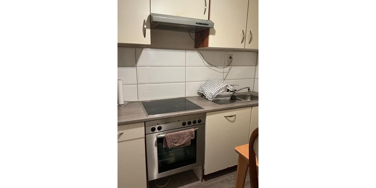 Etagenwohnung Leonberg - 1 Zimmer, 15 m&sup2;, 1.500&euro; | Angebot:25908756