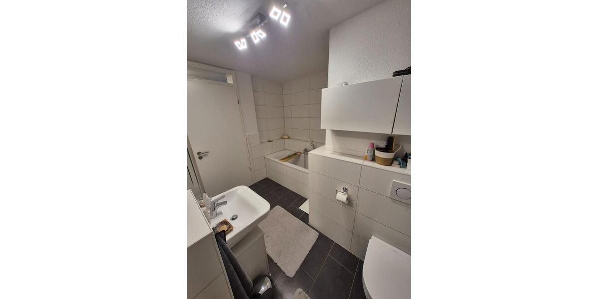 Etagenwohnung Backnang - 4.5 Zimmer, 88 m&sup2;, 450.000&euro; | Angebot:24858350