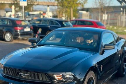 Ford Mustang 130.000 km 12.750 &euro; Stuttgart 70174