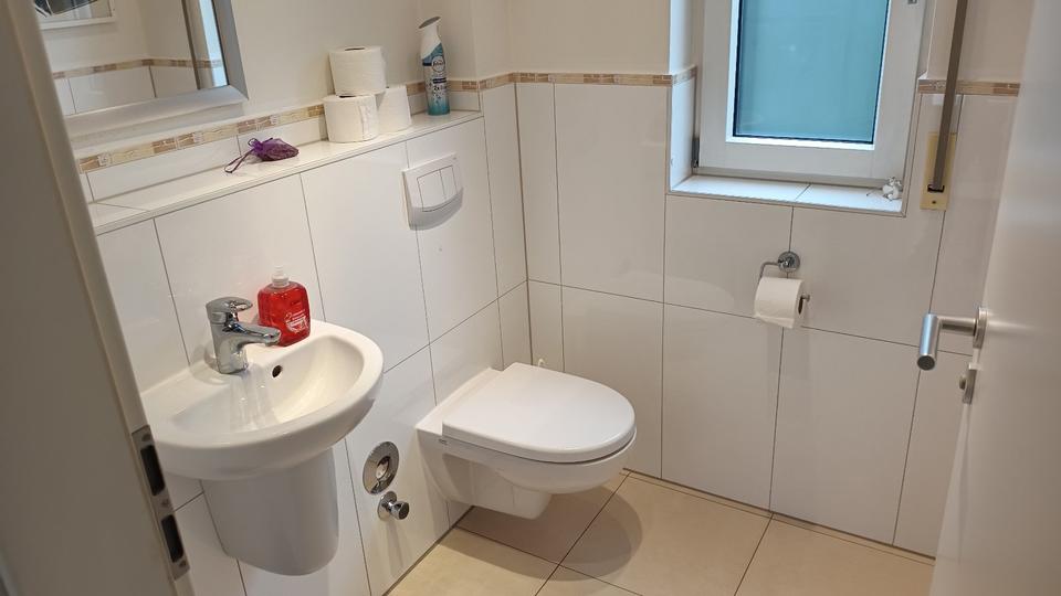 Erdgeschoßwohnung Markgröningen - 2.5 Zimmer, 85 m&sup2;, 1.500&euro; | Angebot:26124259