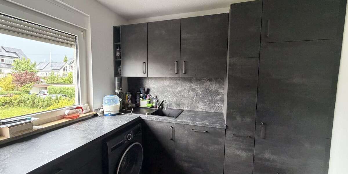 Etagenwohnung Fellbach Oeffingen - 3 Zimmer, 81 m&sup2;, 1.025&euro; | Angebot:26972708