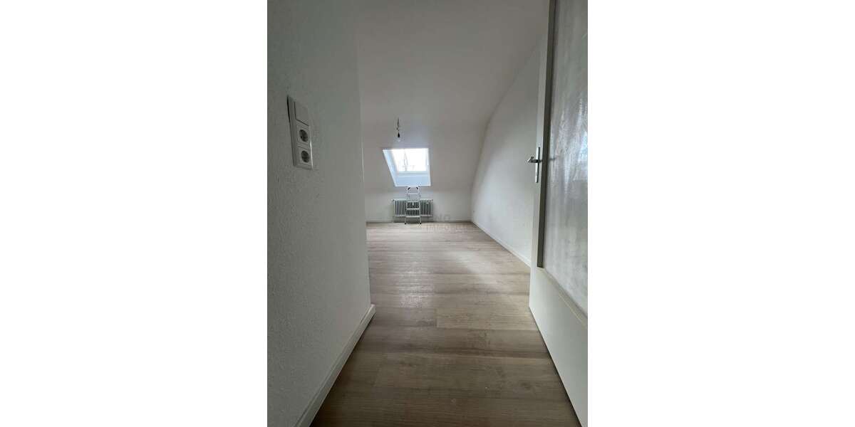 Etagenwohnung Lauffen am Neckar - 1 Zimmer, 25 m&sup2;, 550&euro; | Angebot:24495621