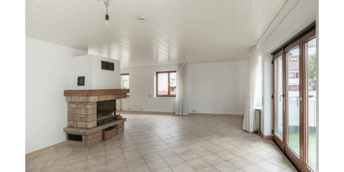 Etagenwohnung Fellbach - 5 Zimmer, 177 m&sup2;, 695.000&euro; | Angebot:25685869