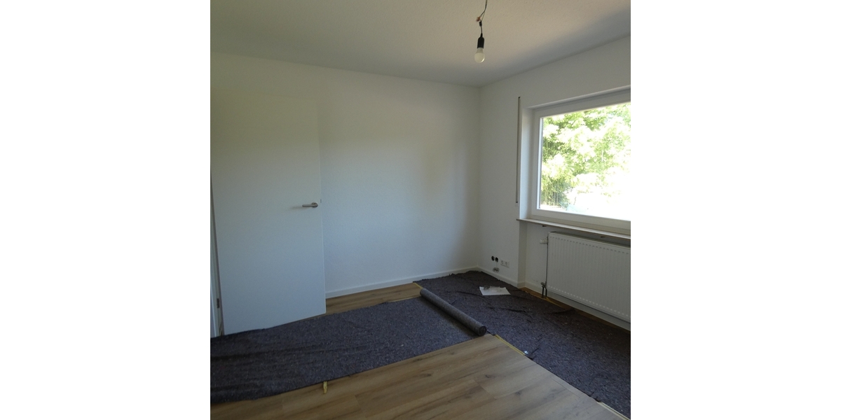 Frisch saniert: 3-Zimmer-Wohnung + 30 m² nutzbarer Hobbyraum (120 m² Gesamt!) - 3- Winterbach | Angebot:26985442