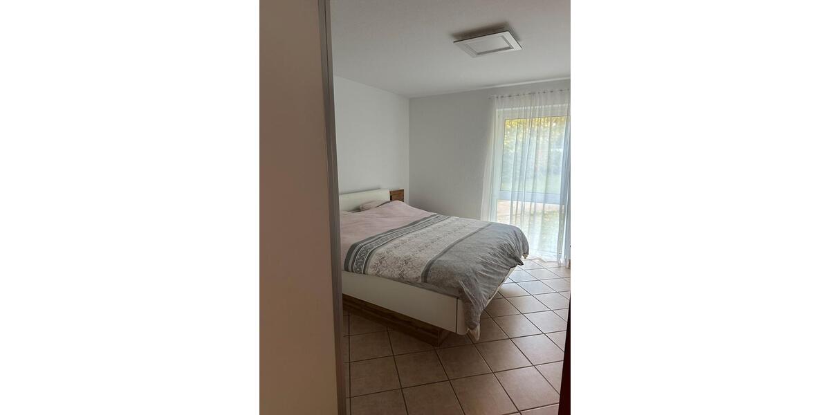 Erdgeschoßwohnung Ludwigsburg Eglosheim - 2 Zimmer, 66 m&sup2;, 900&euro; | Angebot:27605978