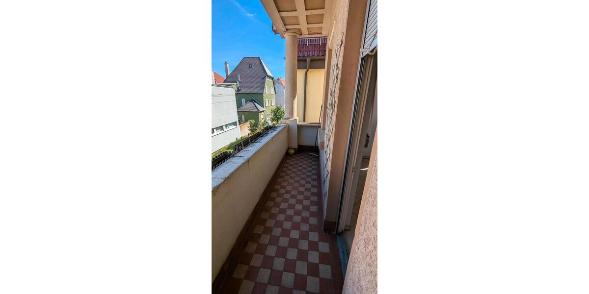 Etagenwohnung Stuttgart Hedelfingen - 4 Zimmer, 100 m&sup2;, 1.300&euro; | Angebot:27534757