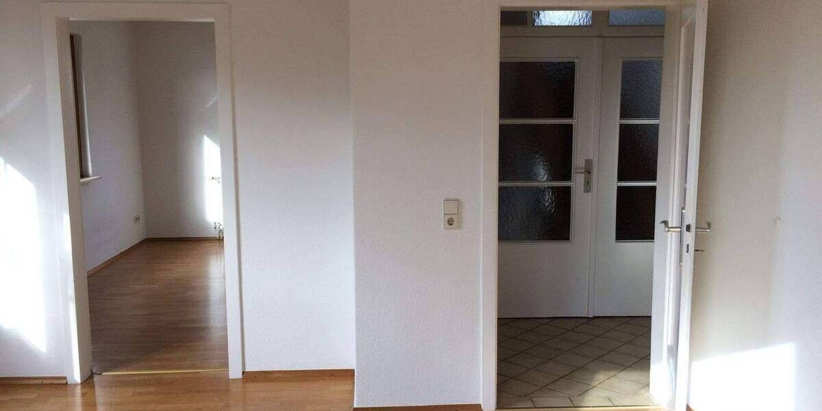 Etagenwohnung Plochingen - 3 Zimmer, 66 m&sup2;, 650&euro; | Angebot:26920384