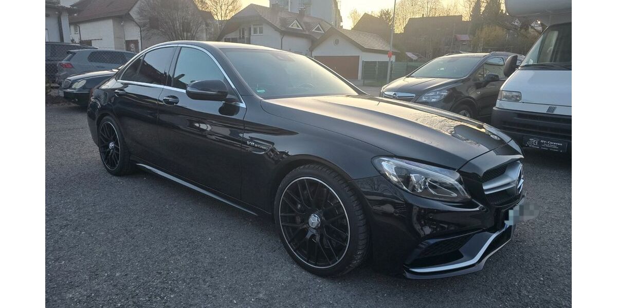 Mercedes-Benz C 63 AMG 105.000 km 43.999 &euro; Sindelfingen / Stuttgart 71063