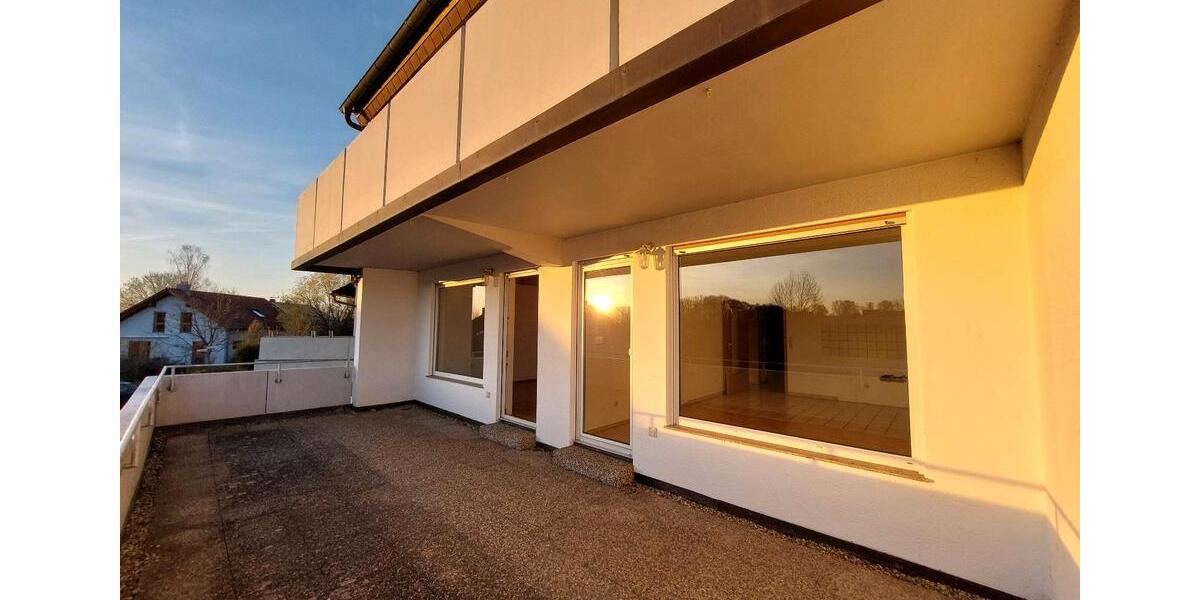 Erdgeschoßwohnung Marbach am Neckar - 4 Zimmer, 121 m&sup2;, 1.290&euro; | Angebot:26385529