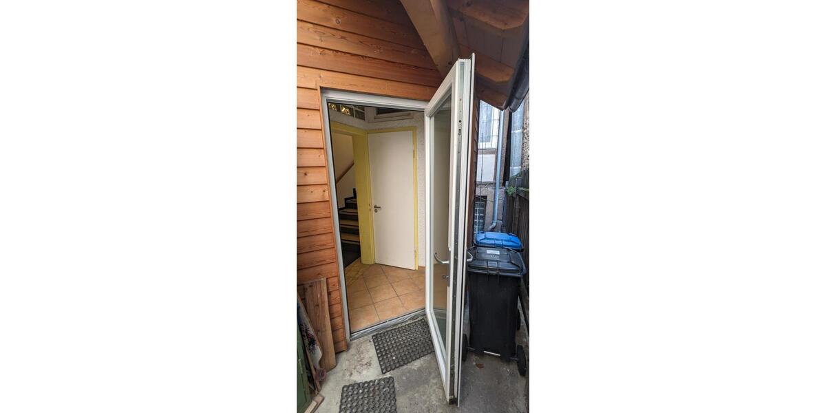 Einfamilienhaus Vaihingen an der Enz - 7 Zimmer, 130 m&sup2;, 298.000&euro; | Angebot:26592937