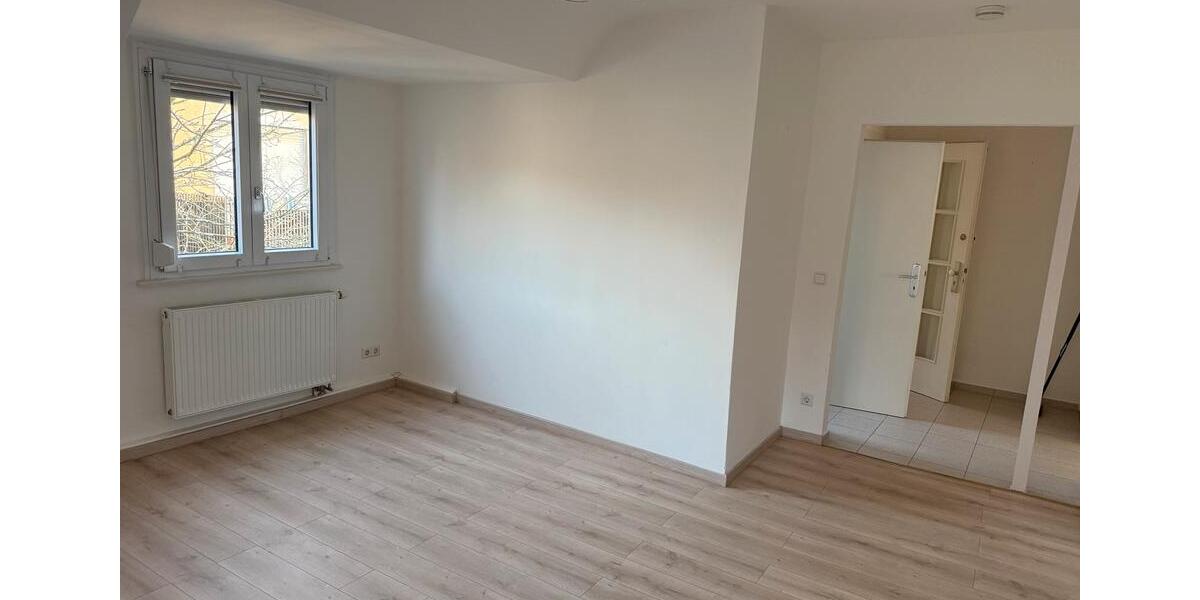 Dachgeschoßwohnung Stuttgart Stuttgart-Nord - 2.5 Zimmer, 52 m&sup2;, 1.050&euro; | Angebot:25760657