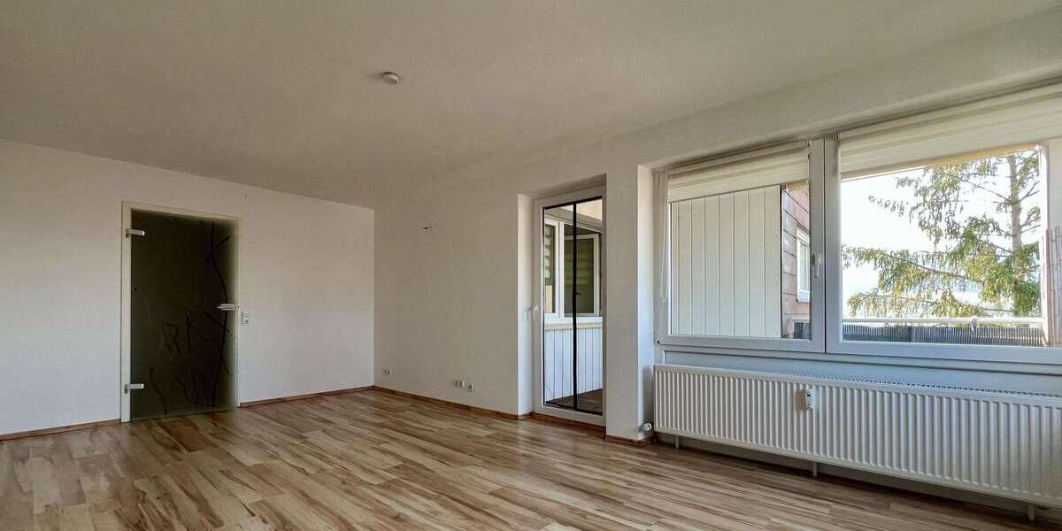 Etagenwohnung Oberstenfeld - 3.5 Zimmer, 88 m&sup2;, 220.000&euro; | Angebot:25463336