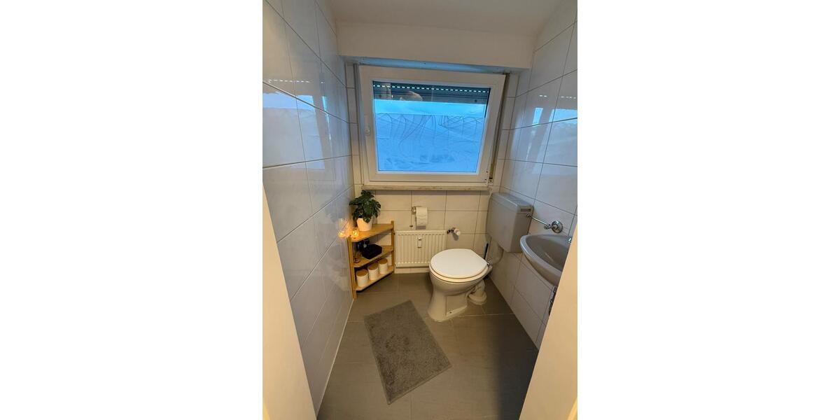 Dachgeschoßwohnung Weissach - 3.5 Zimmer, 81 m&sup2;, 930&euro; | Angebot:27548227