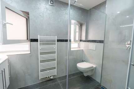 Wohnung Stuttgart Luginsland - 3 Zimmer, 80 m&sup2;, 1.280&euro; | Angebot:23636688