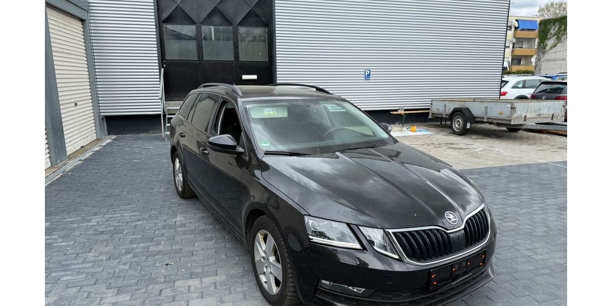 Skoda Octavia 170.111 km 11.990 &euro; Magstadt 71106