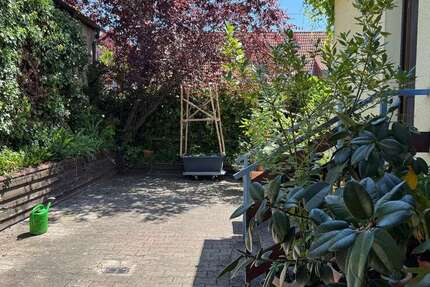 Haus Ditzingen - 5 Zimmer, 139 m&sup2;, 349.000&euro; | Angebot:27500627