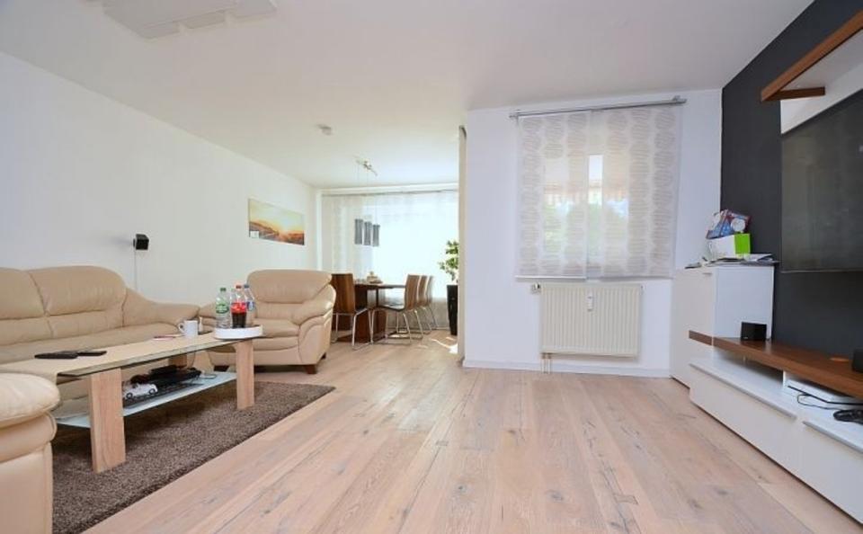 Mehrfamilienhaus, Wohnhaus Sindelfingen Eichholz - 3.5 Zimmer, 85 m&sup2;, 390.000&euro; | Angebot:25483796