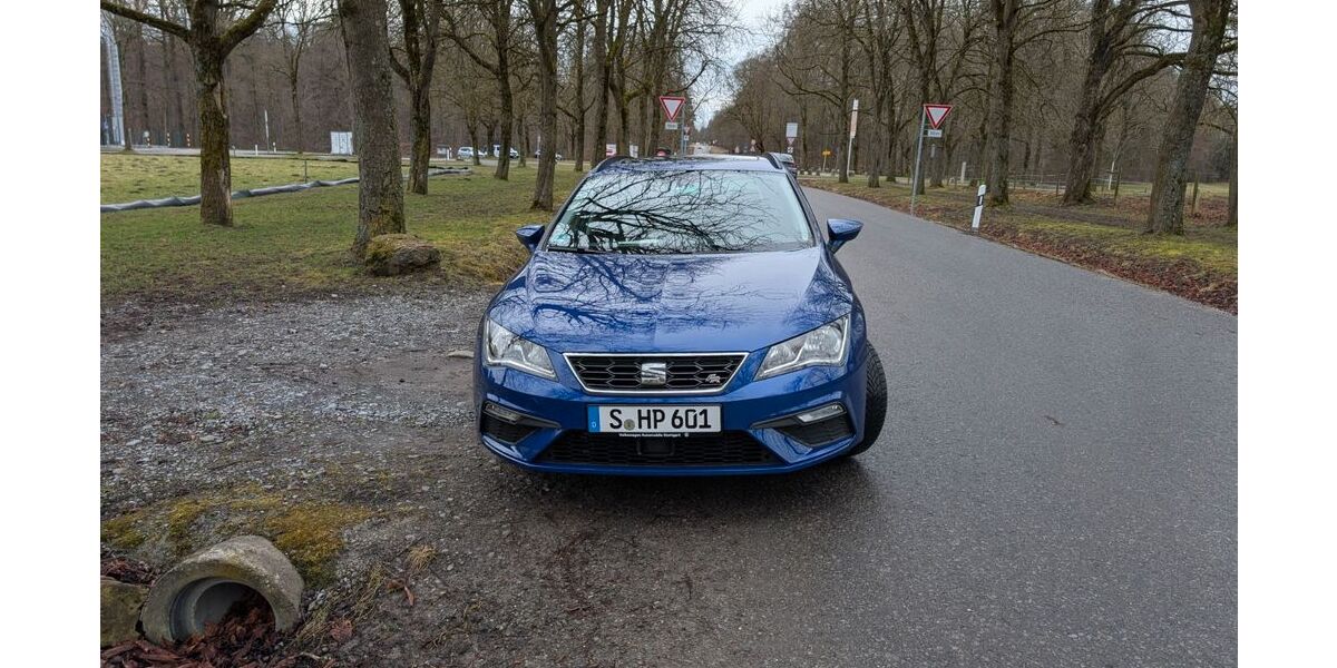 Seat Leon 103.000 km 15.000 &euro; Stuttgart 70180